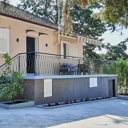 House Josip Holiday home